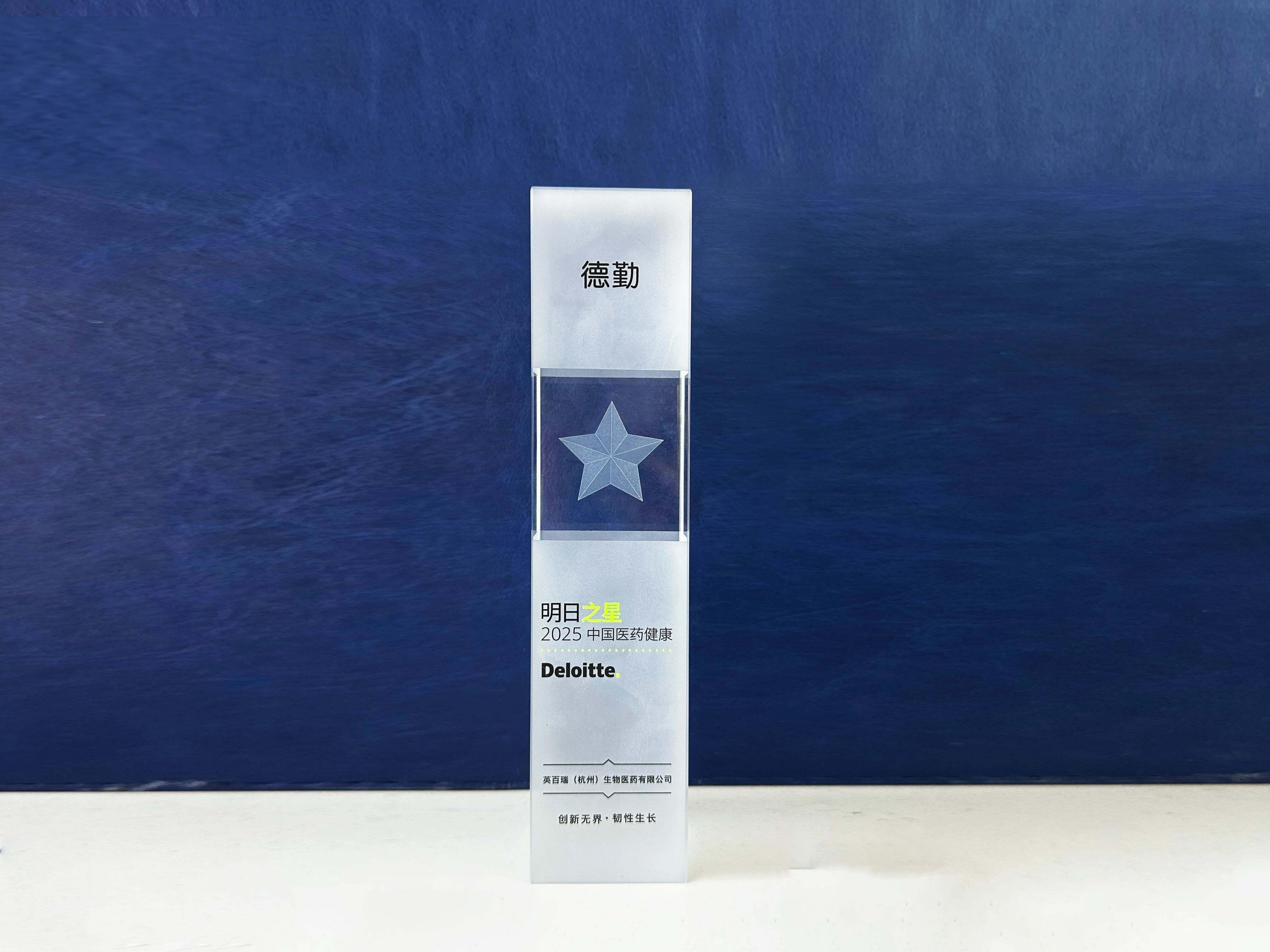 176768120048674797.jpg 6d571eda4e0be755850fe702bb5fc39e.jpg